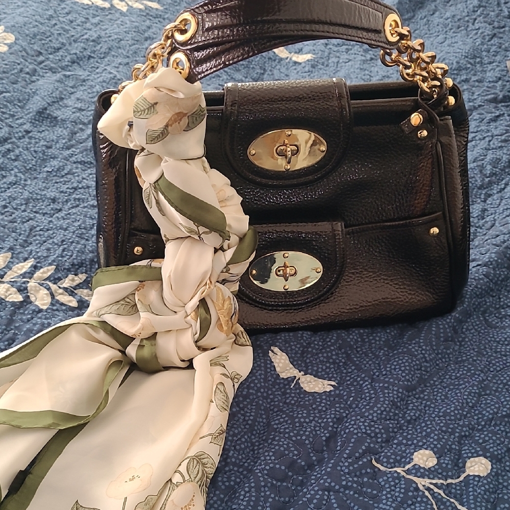RARE Anne Klein stunning Satchel with turn-lock closures